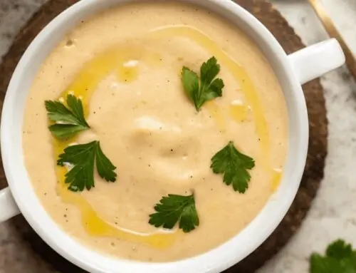 Creamy Parsnip and Roasted Garlic Soup
